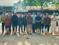 Di Penghujung Ramadan, MAN Labuhanbatu Tebar Kepedulian: Sembako untuk Dhuafa, Nazir Masjid hingga Petugas Lalu Lintas