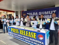 Kasat Narkoba Pimpin Penyergapan di Jalinsum, 31,5 Kg Sabu dan 30 Ribu Ekstasi Disita