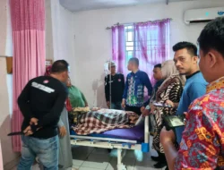 Setelah Viral dan Dibantu Ketua MSN, Nek Siti Khadijah Kini Dijenguk Camat Rantau Selatan